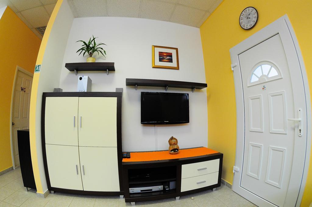 Apartments Marija Petricevic Podstrana Habitación foto