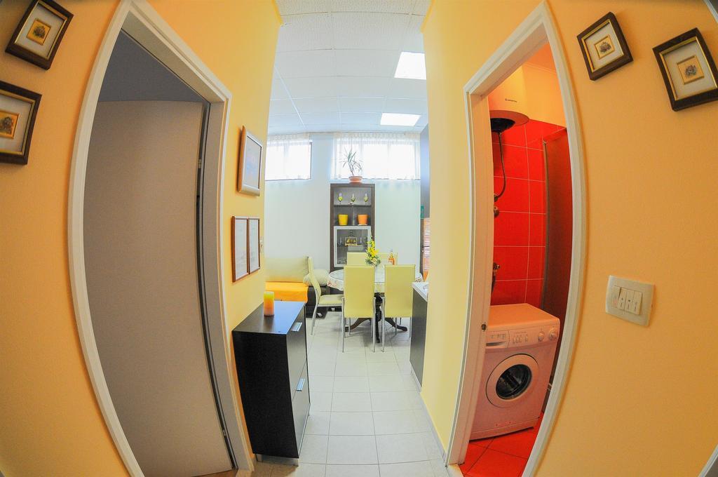 Apartments Marija Petricevic Podstrana Habitación foto